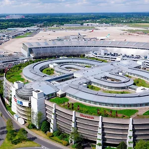 Отель Sheraton Airport