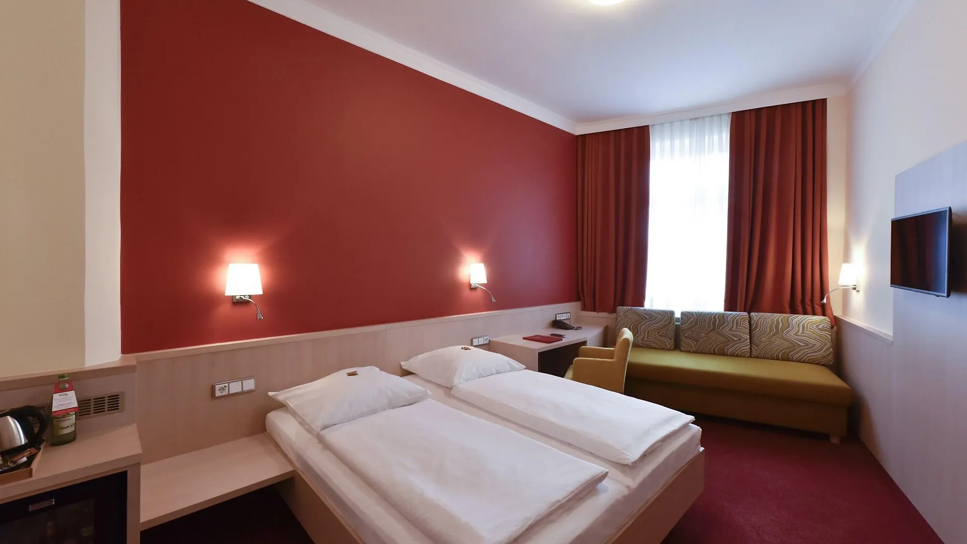 Hotel Adria Muenchen מינכן